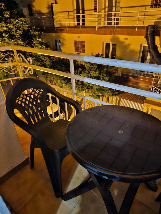 Hostal Sol Celeste Lloret de Mar Exterior photo